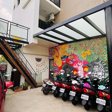 Lucky Bear Guesthouse 馬公市 エクステリア 写真