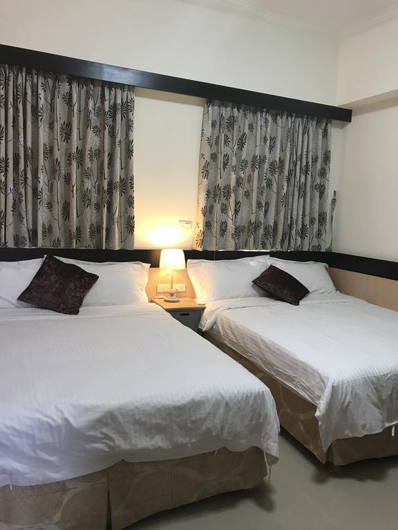 Lucky Bear Guesthouse 馬公市 エクステリア 写真