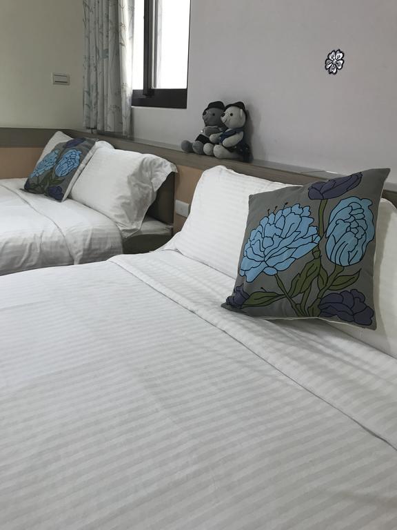 Lucky Bear Guesthouse 馬公市 エクステリア 写真