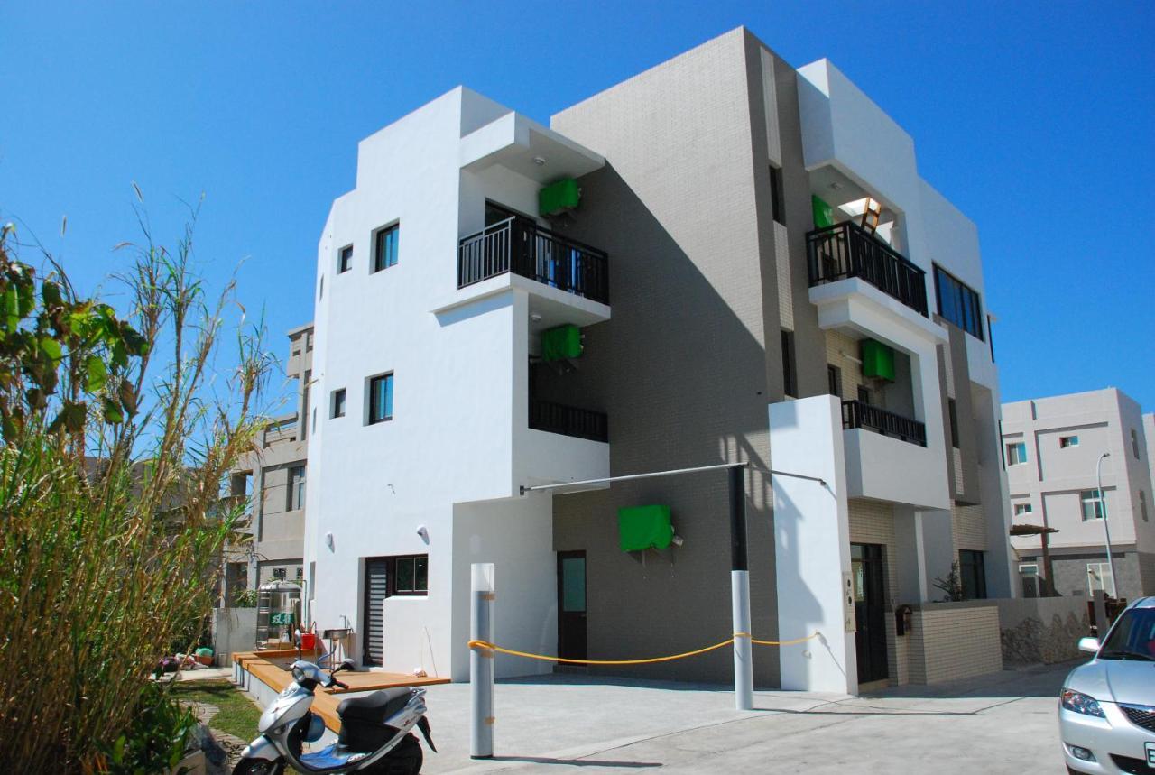 Lucky Bear Guesthouse 馬公市 エクステリア 写真